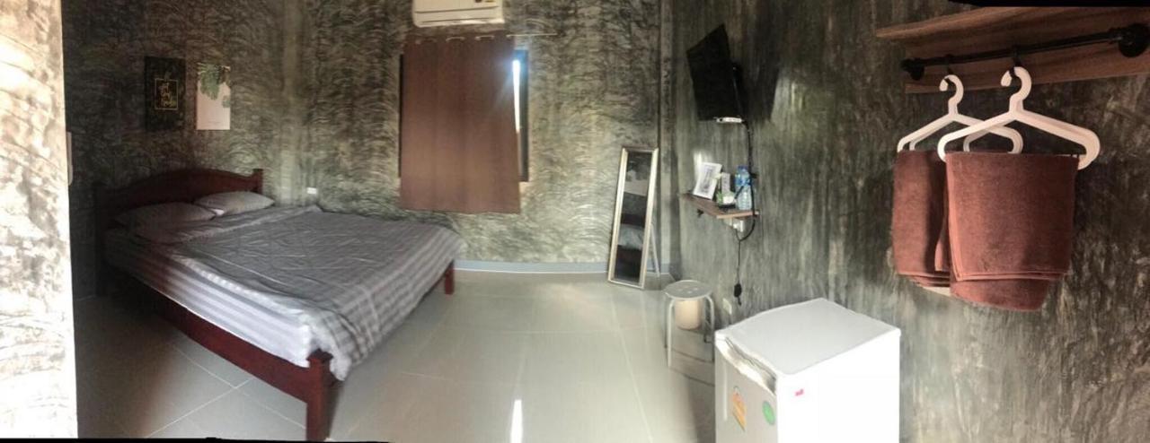 Yoji House And Cafe Hostel Ban Wiang Exterior photo