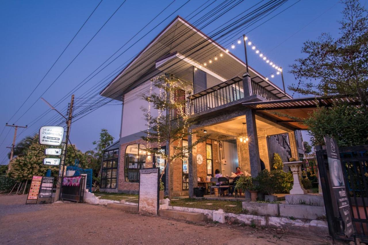 Yoji House And Cafe Hostel Ban Wiang Exterior photo